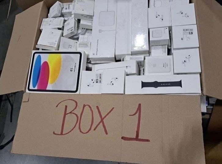 Amazon Electronics Mystery Box Pallet – 10 Boxes Wholesale Liquidation for Resale ($500) 7 Box filled with electronic products.