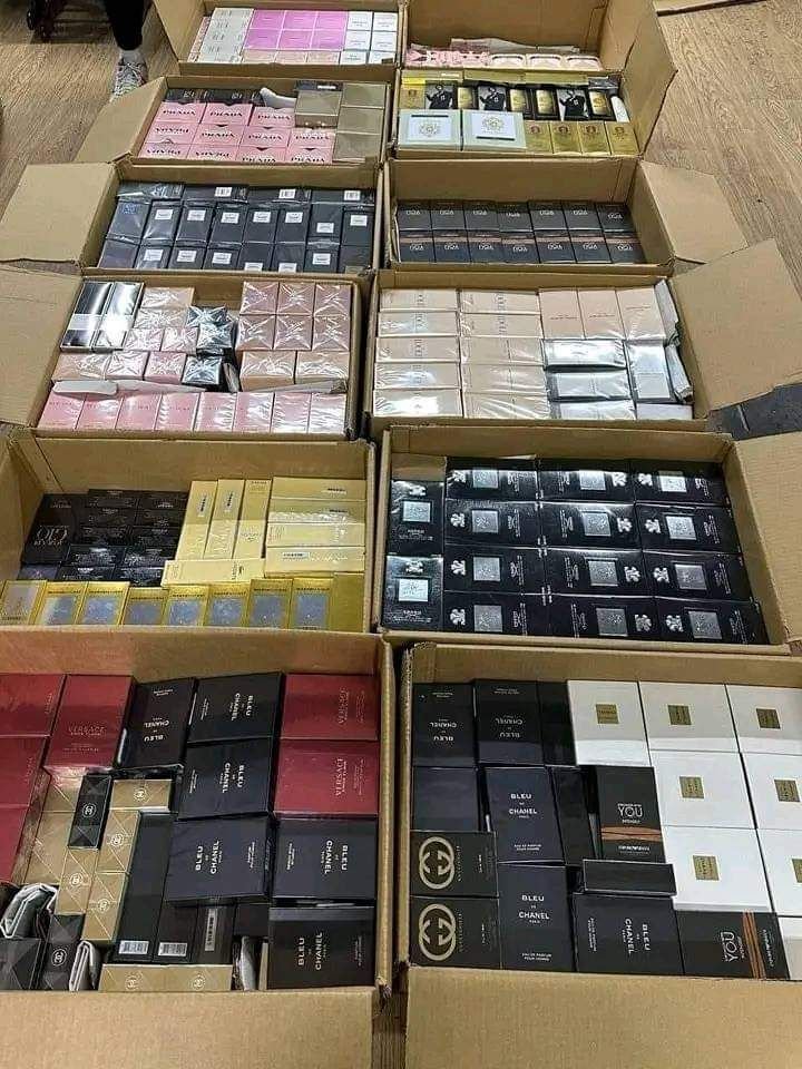 Premium mixed wholesale perfume pallets liquidation 7 mixed Perfumes Pallets liquidation