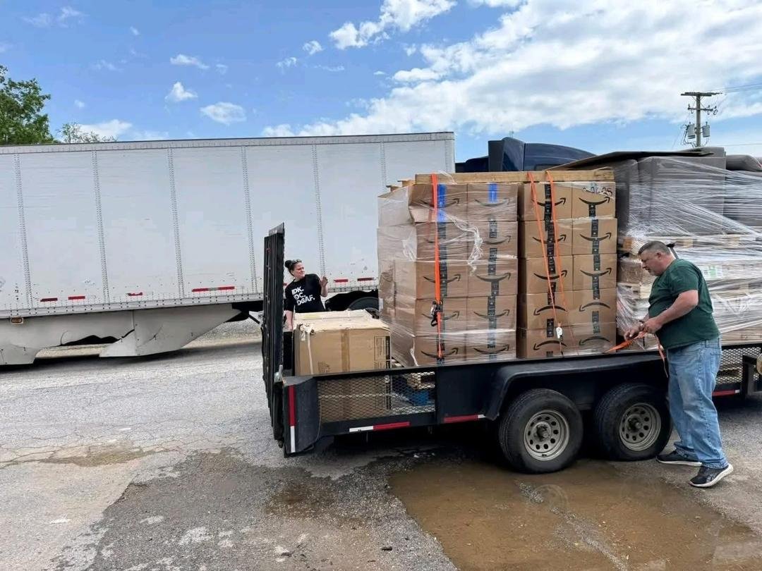 Amazon Mystery Pallet (30 Boxes for $600) Amazon Mystery Pallet (30 Boxes for $600)