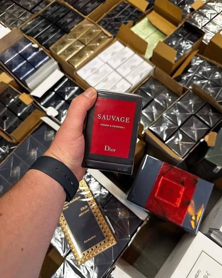 https://jcliquidation.com/premium-mixed-perfume-pallets-liquidation/ Premium mixed Perfumes Pallets liquidation