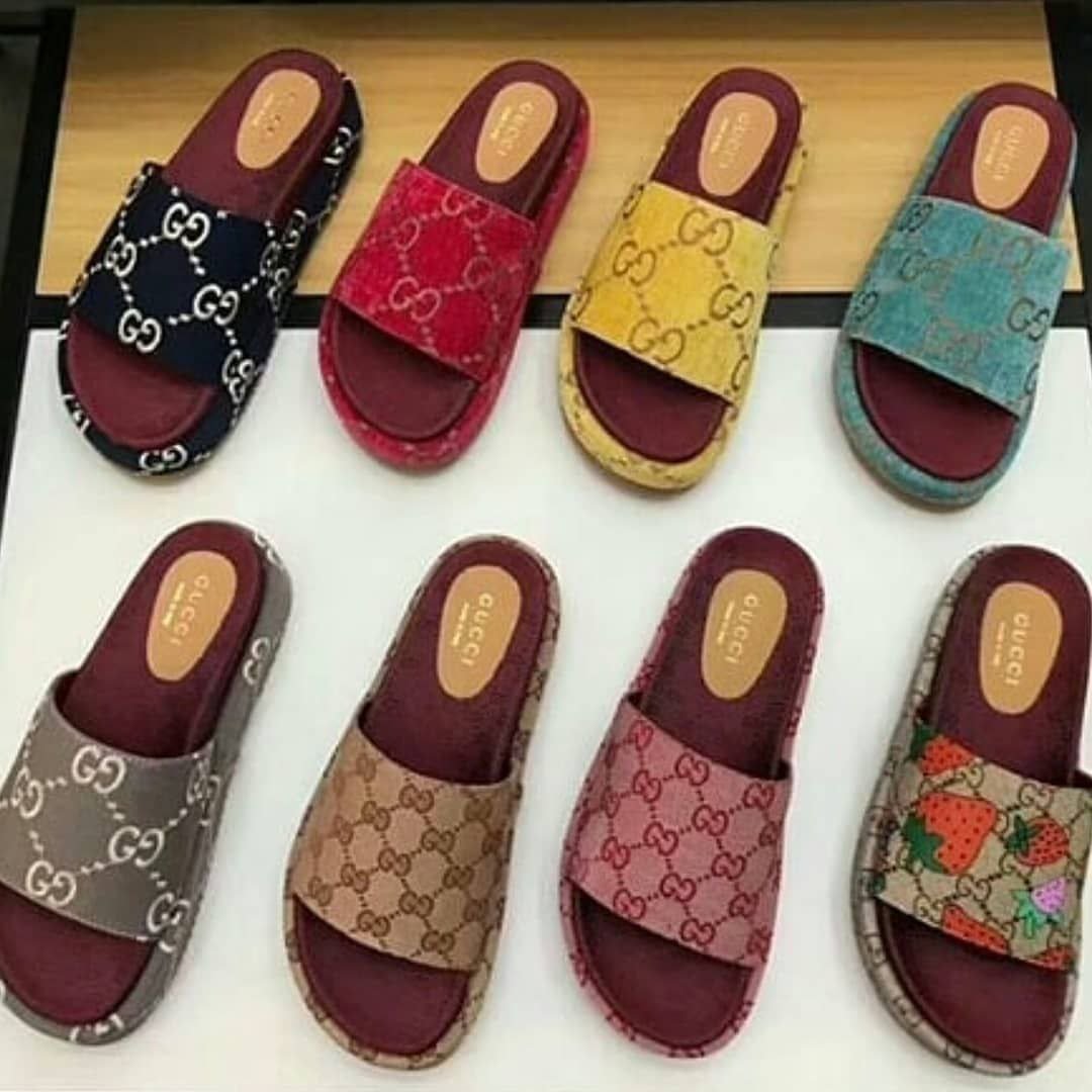 Authentic Gucci Slides Pallets for sale – 100 Pairs for $500 | Luxury Designer Footwear Wholesale 9 Gucci Slides Pallets for Sale