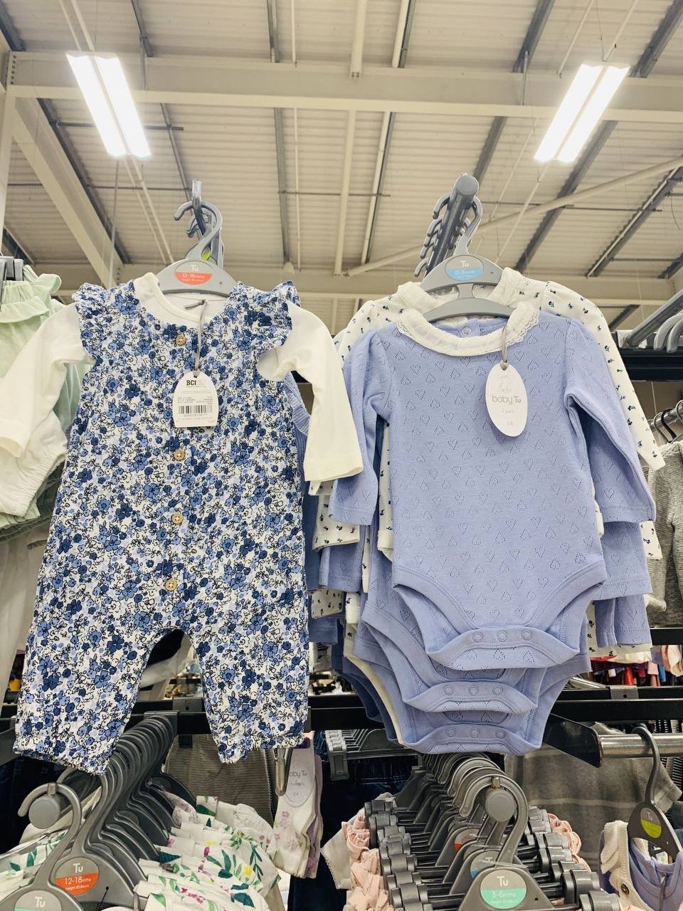 Baby Clothing Wholesale Pallets – 200 Brand New Baby Clothes for $500 | Worldwide Shipping 8 Baby Clothing Wholesale Pallets liquidation