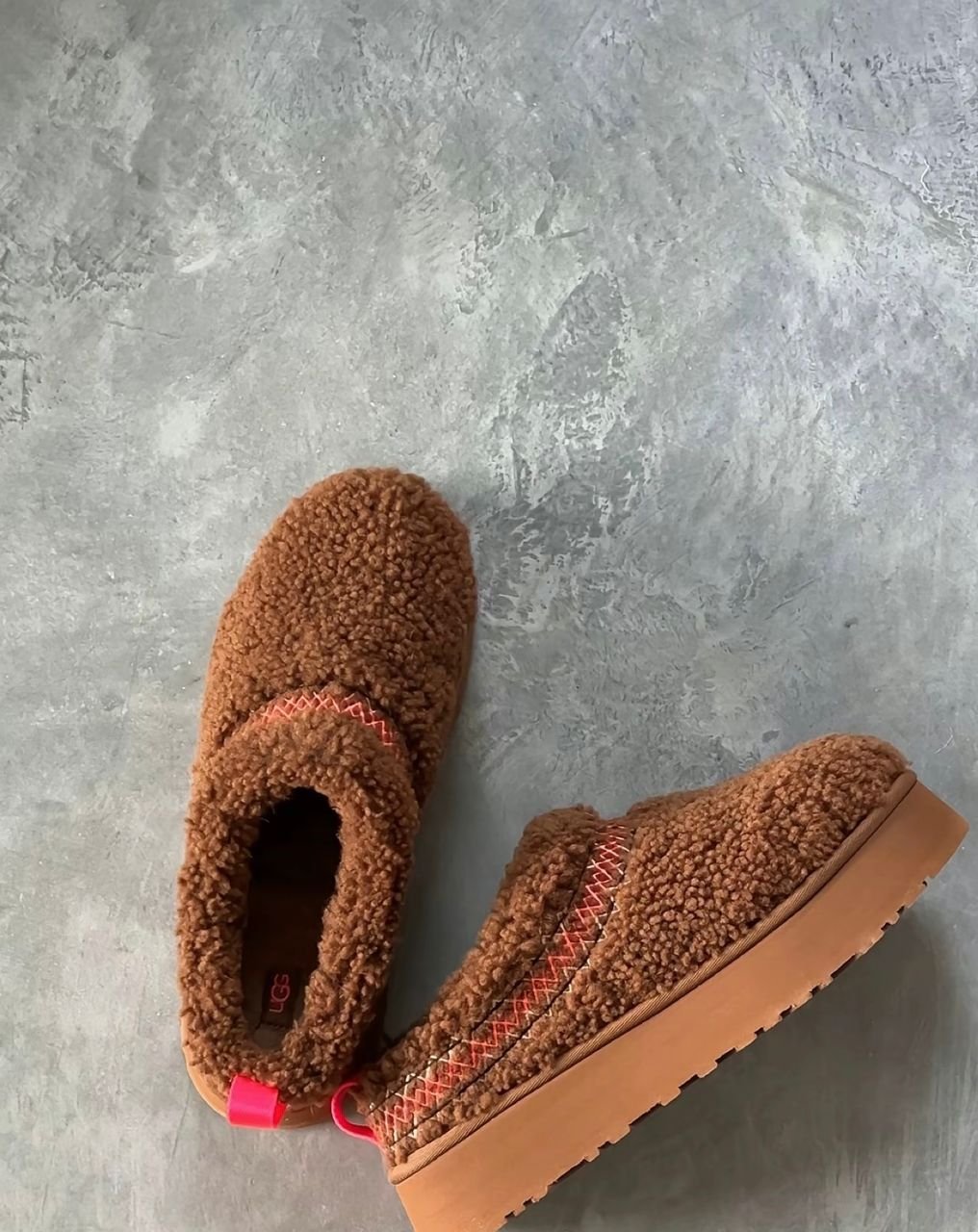 mixed UGG Shoes Pallet liquidation 11 UGG Shoes Pallet liquidation