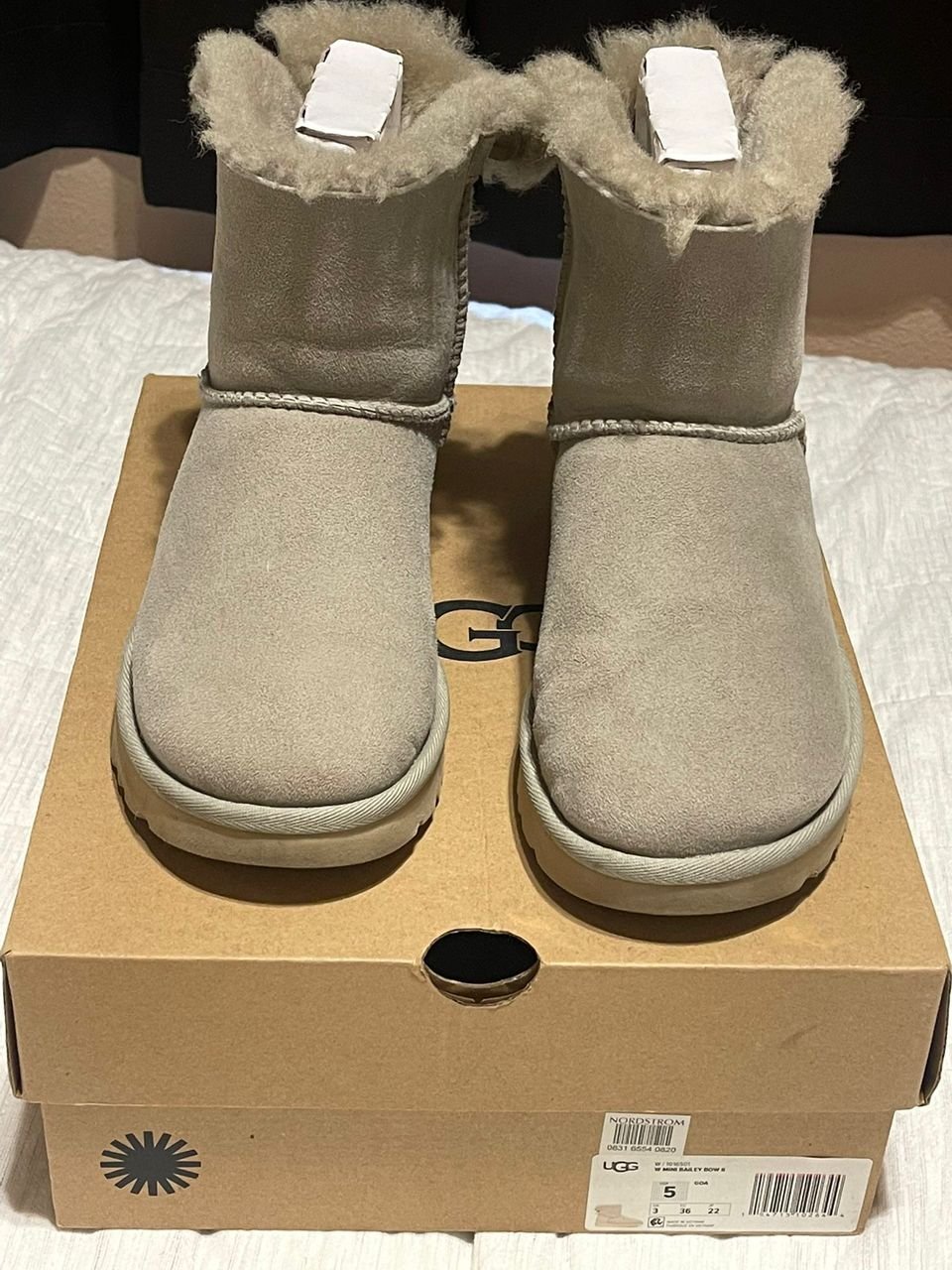 mixed UGG Shoes Pallet liquidation 2 UGG Shoes Pallet liquidation