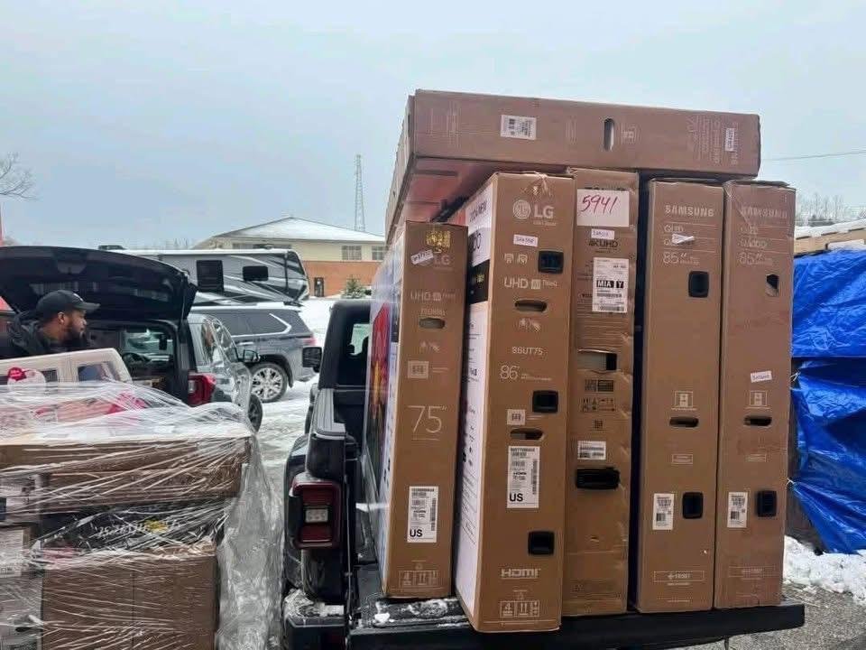 TV Pallets liquidation for Wholesale Sale – 20 Original Samsung, LG, Sony, TCL, Vizio & Hisense TVs ($1,600) 4 Quality mixed TV Pallets liquidation