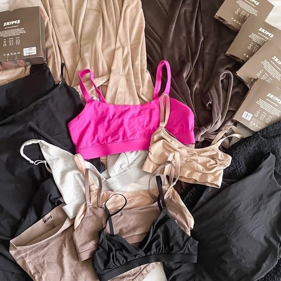 300-Piece SKIMS Pallet Liquidation – New, Authentic Shapewear, Loungewear & Accessories | Free USA Delivery 9 Skims Pallets liquidation and Wholesale