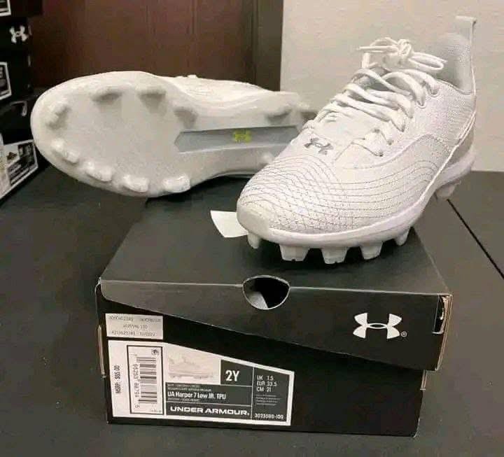 soccer cleats pallets liquidation Wholesale 3 soccer cleats pallets liquidation Wholesale