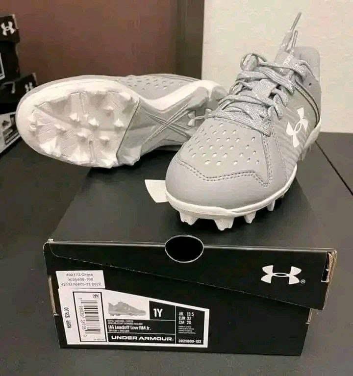 soccer cleats pallets liquidation Wholesale 5 soccer cleats pallets liquidation Wholesale