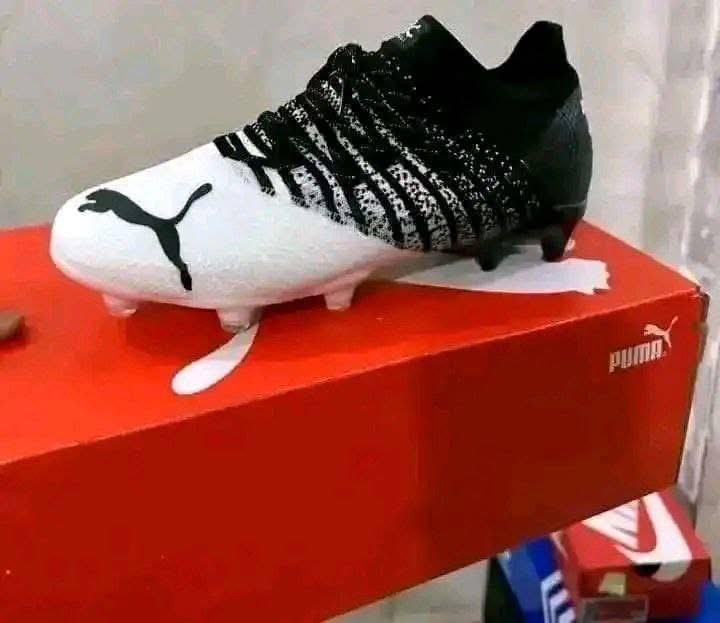 soccer cleats pallets liquidation Wholesale soccer cleats pallets liquidation Wholesale