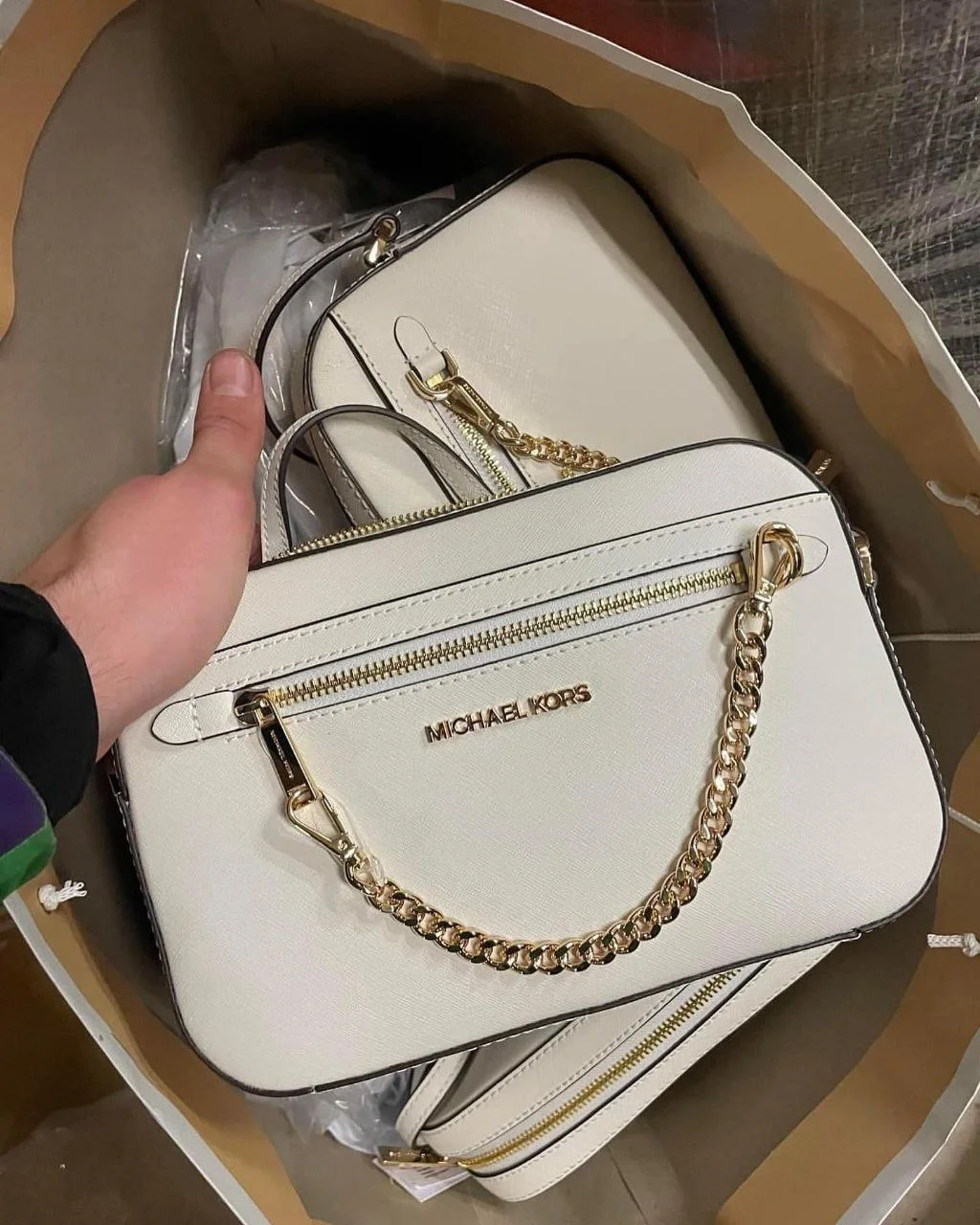 Wholesale Handbags Pallets – 50 Designer Bags Mixed | Luxury Handbag Liquidation Pallet for Resellers 3 Wholesale Handbags Pallets Liquidation online