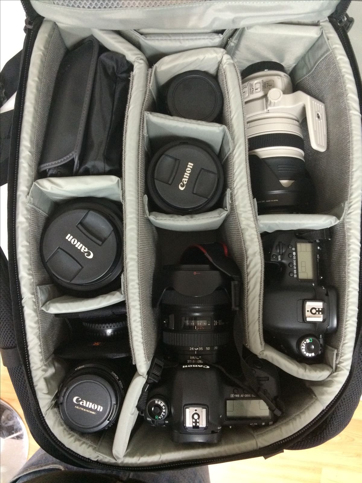 Mixed Canon / Nikon / Sony Cameras Pallets liquidation – Wholesale Bulk Lot 5 Cameras pallet liquidation | Cameras for Wholesale
