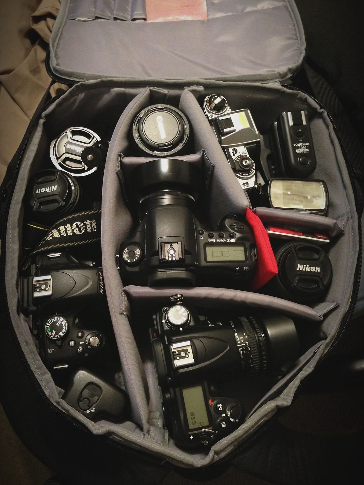 Mixed Canon / Nikon / Sony Cameras Pallets liquidation – Wholesale Bulk Lot 14 Cameras pallet liquidation | Cameras for Wholesale